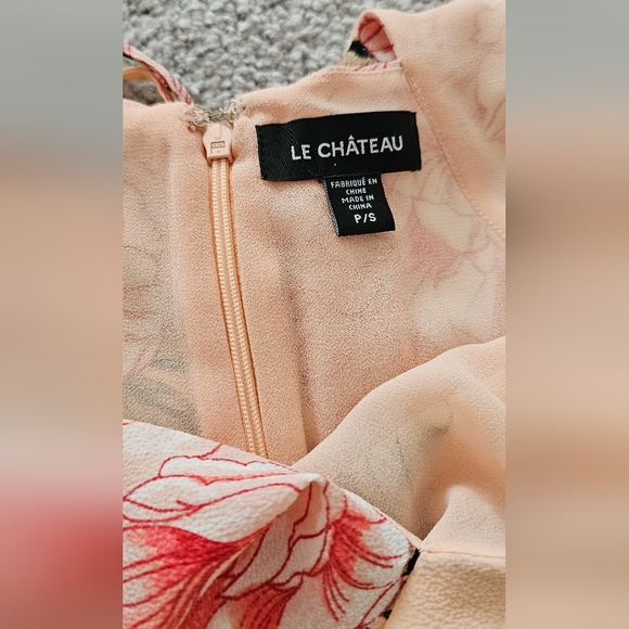 Floral ruffle sleeve dress - Picture 9 of 9